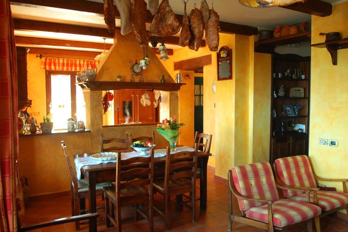 Bosco D'Olmi Country House Sant'Andrea del Garigliano 외부 사진
